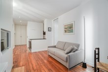 Location au mois F2 meublé Paris 15ème