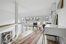 Appartement à louer meublé en bail mobilité dans le 17ème arrondissement de Paris, à quelques pas du métro Péreire