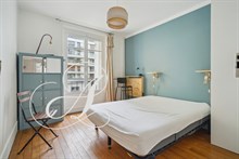 Découvrez notre appartement lumineux à louer en bail mobilité dans le 15ème arrondissement de Paris.