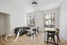 A louer meublé à l'année superbe appartement refait à neuf à Bastille Paris 12ème