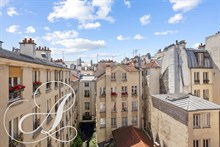 A louer en bail mobilité superbe appartement moderne de 2 pièces à Montorgueil Greneta Paris 2ème