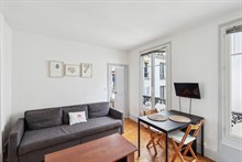 Location Bail Mobilité : Appartement 2p 27,5m2 Paris 7ème - Dernier Étage