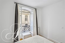 Location meublée d'un appartement de 2 pièces à l'année à la Sorbonne, Paris V