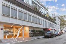 Location meublée de standing d'un F3 avec terrasse à Roland Garros Boulogne