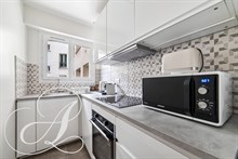 Location meublée temporaire en bail mobilité d'un F2 à Convention Paris 15e