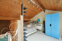 Location meublée en bail mobilité d'un F2 en duplex à Montparnasse Paris 15ème