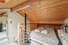 Location en bail mobilité d'un duplex pour 2 personnes à Falguière Montparnasse Paris 15ème