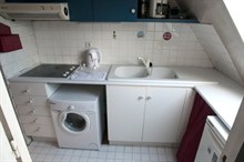 Location d'un meublé F2 pour 4 situé rue de Rivoli Paris 4ème arrondissement