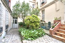 Location courte durée d'un F2 meublé pour 2 rue de la Villette Paris 19ème arrondissement