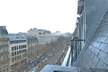 F2 meublé de standing à louer au mois pour 2 avenue d'Iéna Paris 16ème