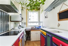 Location mensuelle d'un F2 meublé et agréable à deux pas de Montmartre Paris 18ème