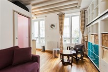 Location meublée d'un studio refait à neuf rue des Dames aux Batignolles Paris 17ème arrondissement