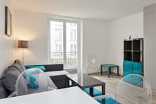 Location temporaire d'un studio meublé et refait à neuf rue Saint Jacques Paris 5ème