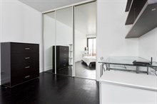 Appartement de standing de 3 pièces avec 2 chambres à louer meublé en courte durée avec terrasse à Boulogne à deux pas de Paris 16ème