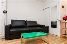 Location temporaire à 2 d'un studio meublé et moderne à Montorgueil, Paris 2ème
