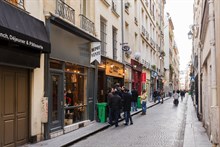 Location meublée en courte durée d'un studio agréable à Montorgueil, Paris 2ème