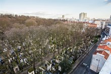 Appartement design de 2 pièces à louer meublé à la semaine en face de Père Lachaise Paris 20ème