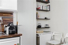 Location mensuelle d'un studio design pour 2 dans le quartier Latin à Censier Daubenton, Paris 5ème