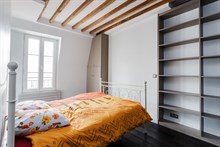 F2 meublé à louer en courte durée avec 1 chambre à Bastille Paris 11ème arrondissement