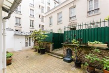 Location meublée mensuelle d'un F2 confortable pour 4 à Montparnasse Paris 15ème