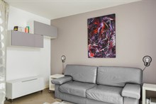 Location meublée à la semaine d'un grand studio confortable pour 2 avec terrasse à Tolbiac à Tolbiac Paris 13ème