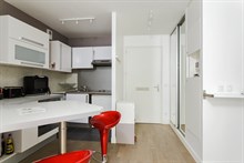 A louer à la semaine pour 2 grand studio moderne avec immense terrasse à Tolbiac Paris 13ème