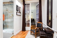 Appartement de 2 pièces à louer meublé à la semaine pour 2 ou 3 avenue de Versailles Paris 16ème