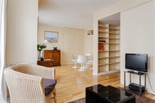 Appartement meublé en location courte durée pour 4 personnes à Paris V