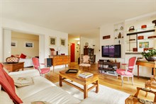 Appartement de 5 pièces de standing à louer meublé à la semaine avec 3 chambres et terrasse à Boulogne