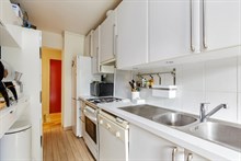 Appartement de 5 pièces à louer meublé à la semaine avec 3 chambres et terrasse à Boulogne