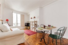 A louer en courte durée pour 4 splendide appartement de standing à Montmartre Paris 18ème