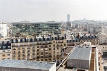 A louer au mois superbe studio moderne dans un immeuble moderne avec piscine à Bir Hakeim, Paris 15ème
