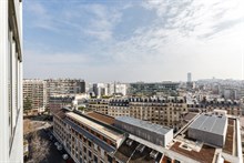 Location courte durée d'un superbe studio de standing dans un immeuble moderne avec piscine à Bir Hakeim, Paris 15ème