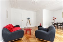 Location meublée en courte durée d'un F2 confortable pour 2 rue de Penthièvre à Miromesnil Paris 8ème arrondissement