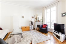 Location meublée d'un appartement de standing de 3 pièces pour 4 dans le quartier de Commerce Paris 15ème