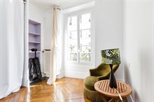 Location meublée de courte durée d'un F3 avec 2 chambres à Villiers aux Batignolles Paris 17ème