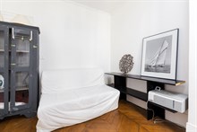 Location meublée à la semaine d'un F3 confortable avec 2 chambres à Villiers aux Batignolles Paris 17ème