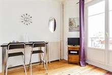 Location meublée temporaire d'un studio confortable et moderne dans le quartier de Montparnasse Paris 15ème