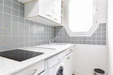 A louer en meublé en courte durée à la semaine studio confortable pour 2 dans le quartier de Montparnasse Paris 15ème