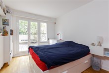 Appartamento di 90m2 nel quartiere Alesia, 14° distretto di Parigi, con terrazza esterna per 5 fino a 7 persone.