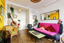 Colorato ed elegante appartamento di 2 stanze e balcone esterno in zona Bastille, 11° distretto di Parigi.
