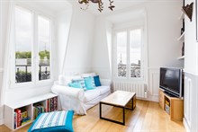 Appartamento di 3 stanze di 48 m2 in rue Falguière, al 6° piano con ascensore, Montparnasse, 15° distretto di Parigi.