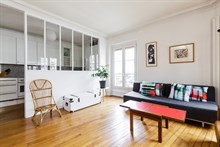 Elegante appartamento di 3 stanze arredate ideale per 4 persone, in zona Daumesnil, 12° distretto di Parigi.