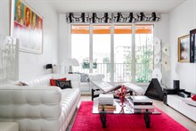 Lussuoso appartamento di 2 stanze con terrazza vicino al Parc Buttes Chaumont, 20esimo distretto di Parigi