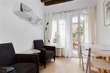 Appartamento moderno di 21 m2 con piccola terrazza esterna. Ideale per 2 persone e situato nel Quartiere Latino, nel 5° distretto di Parigi.