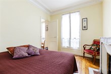 Raffinato appartamento di 3 stanze dal design elegante, nel quartiere Montparnasse, 15° distretto di Parigi