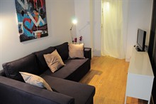 Furnished apartment Paris 2nd for the week for 2 or 4 guests