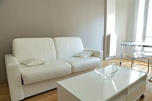 elegant apartment to rent short term with 2 bedrooms for 4 guests rue Broca, Paris 5th