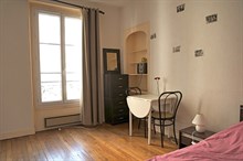 Well-let studio for 2, furnished, at Daumesnil, Paris 12th