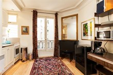 spacious furnished apartment to rent for the weekend, 2 guests, in bastille paris